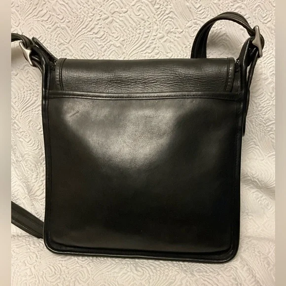 Coach Vintage Legacy Flap Black Leather Bag Purse Handbag Crossbody 9144 - Picture 2 of 16